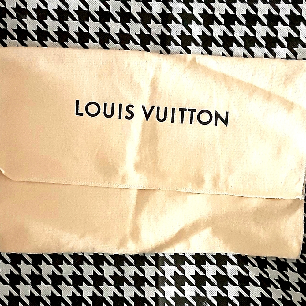 Louis Vuitton Beige Dust Bag